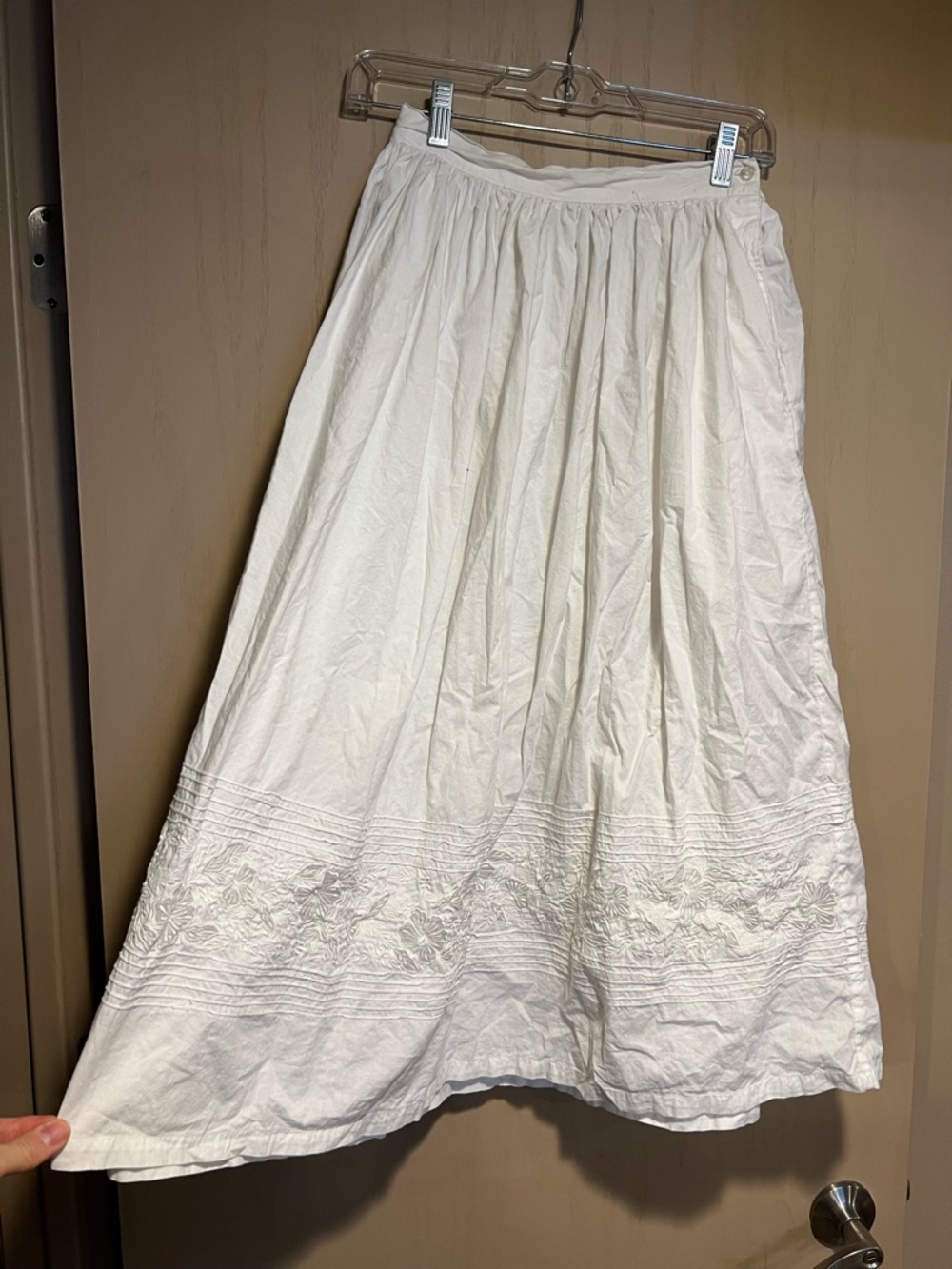 Women's Vintage Cotton Embroidered Midi Skirt